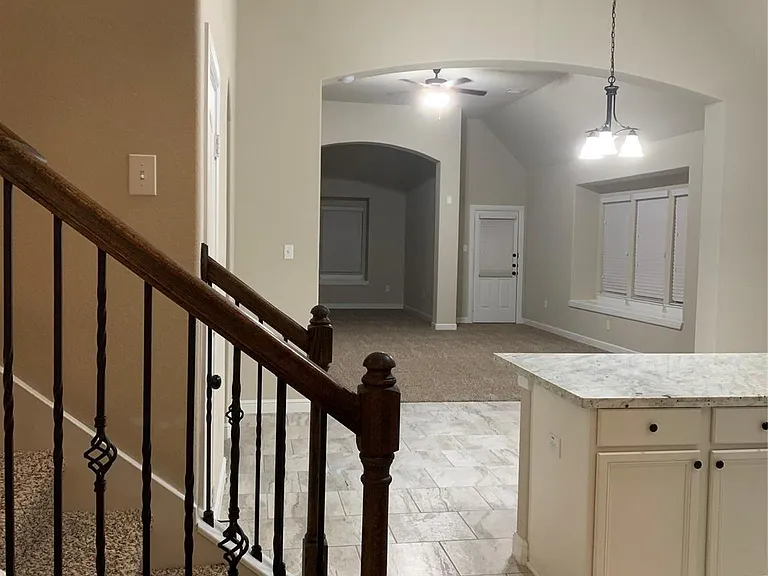 10023 Thicket Park Ln — Photo 6