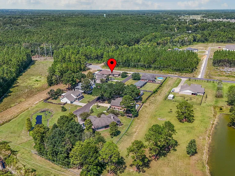 15301 Parker Rd — Photo 66