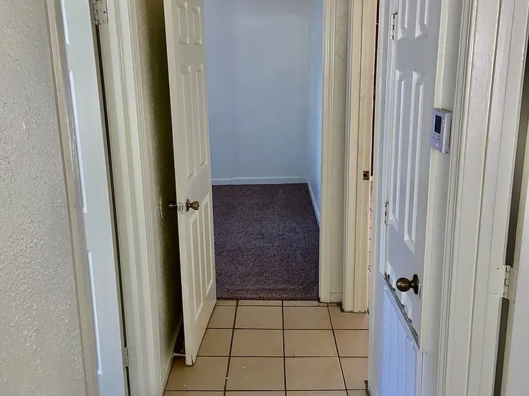 330 Belvedere Dr — Photo 9