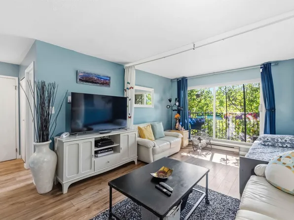 10468 148th St #206, Surrey, BC V3R 8T1