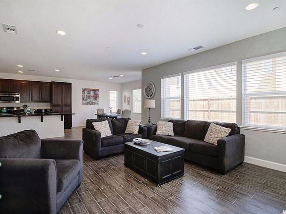 5th image of 9849 Porto Bay Dr