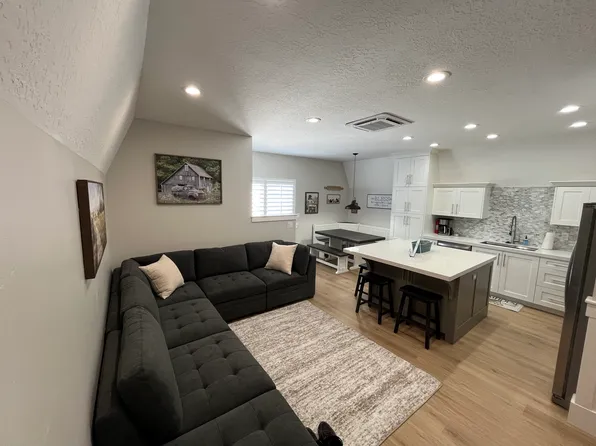 592 N Hills Ct, Saratoga Springs, UT 84045