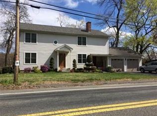 1018 River Rd, Agawam, MA 01001