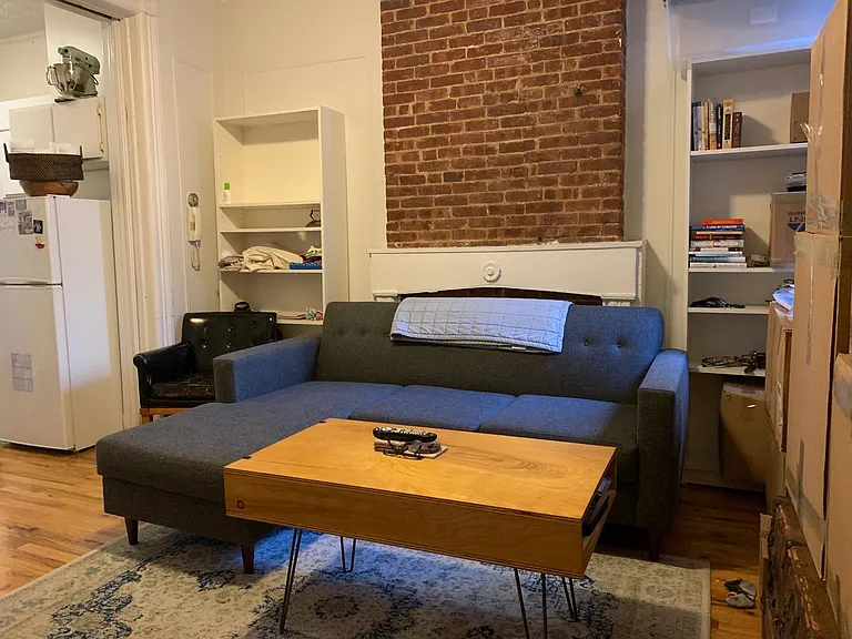 839 Willow Ave #3 — Photo 11