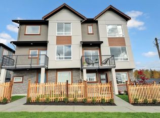 17155 79a Ave #14, Surrey, BC V3W 8L4