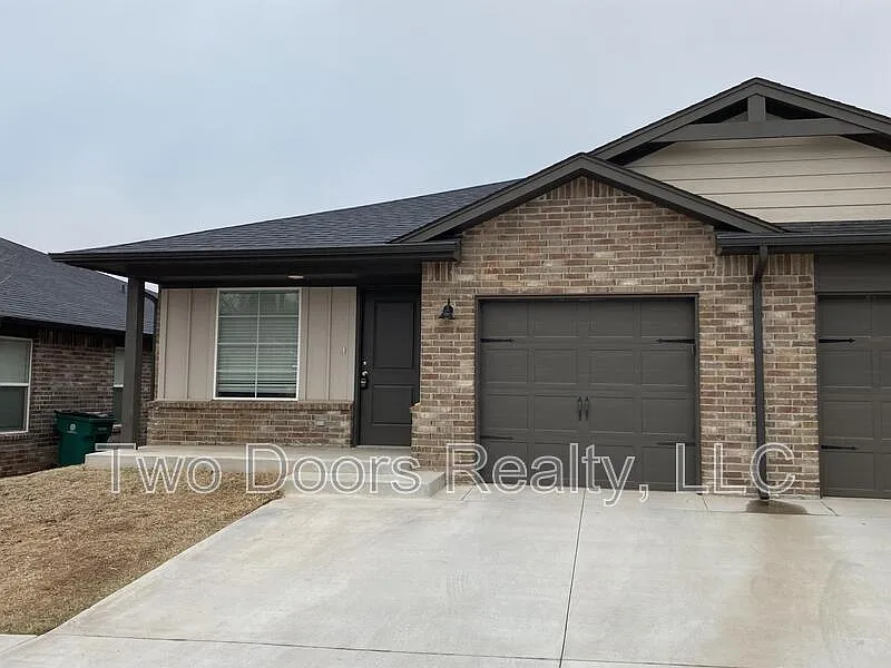 11213 Northstar Ln