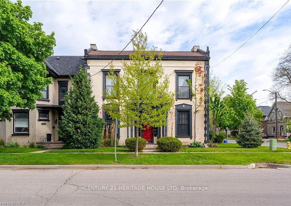 1st image of 220 Nelson St