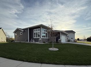 961 Pollow Rd, Verona, WI 53593