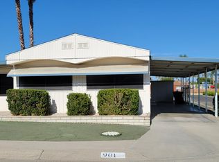 901 Santa Clara Cir, Hemet, CA 92543