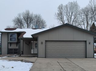 7508 83rd Ave N, Brooklyn Park, MN 55445
