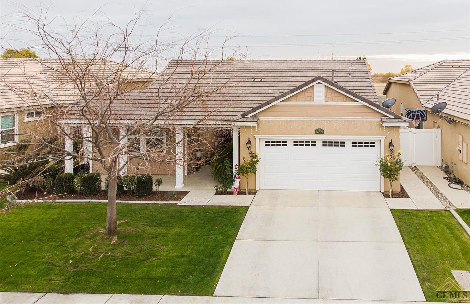 14619 Yellow Lupine Dr, Bakersfield, CA 93314 | Zillow