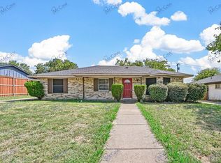 3626 W Rochelle Rd, Irving, TX 75062