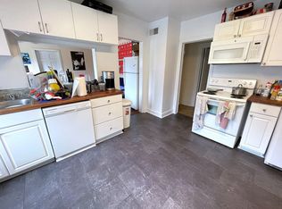1131 Bowen Ct, Madison, WI 53715