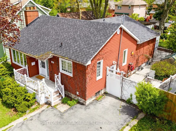 101 Denison Ave, Brampton, ON L6X 1E9