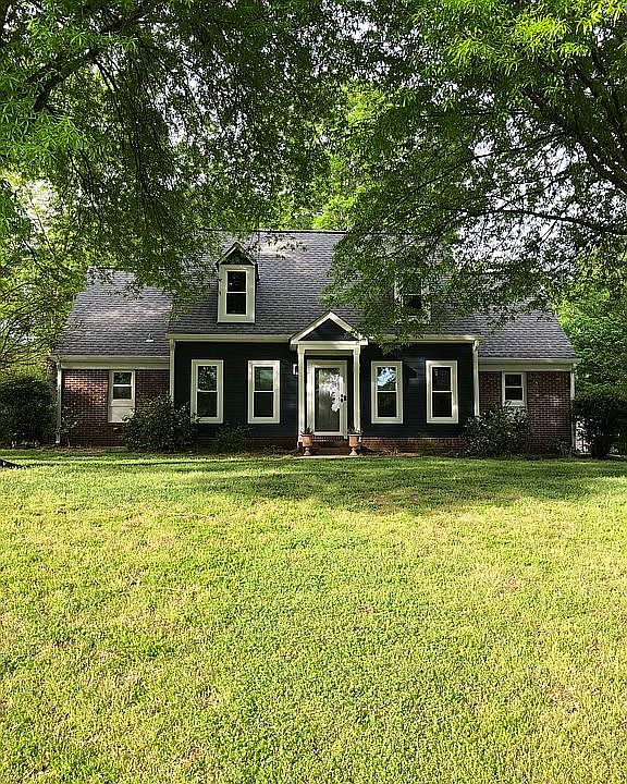 2nd image of 4811 Truscott Rd