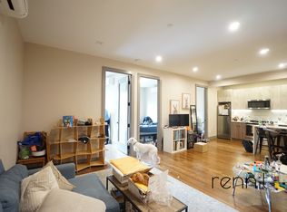 209 Troy Ave #2F, Brooklyn, NY 11213