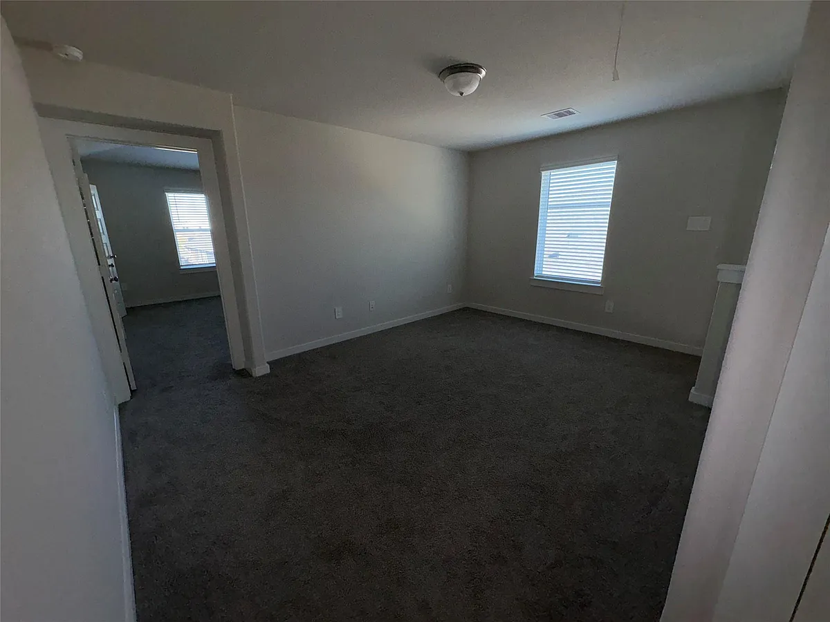 Building Photo - 16628 Sterling Cliff Dr