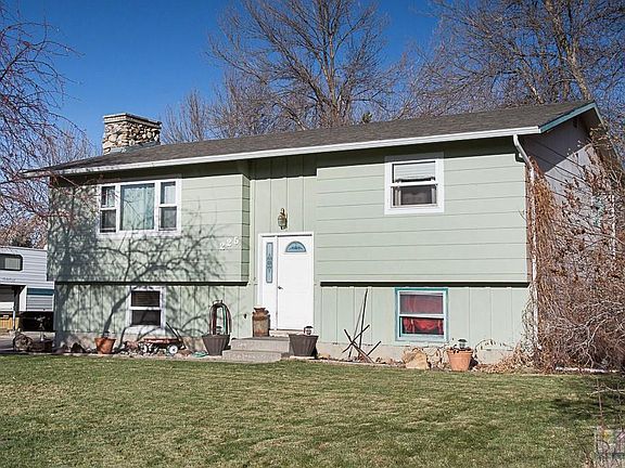 2nd image of 225 Rolling Meadow Dr
