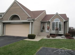 19 Drake Dr W, Saginaw, MI