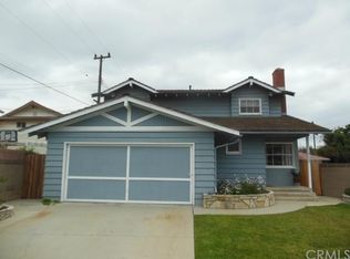 2120 Adona Dr, Lomita, CA 90717