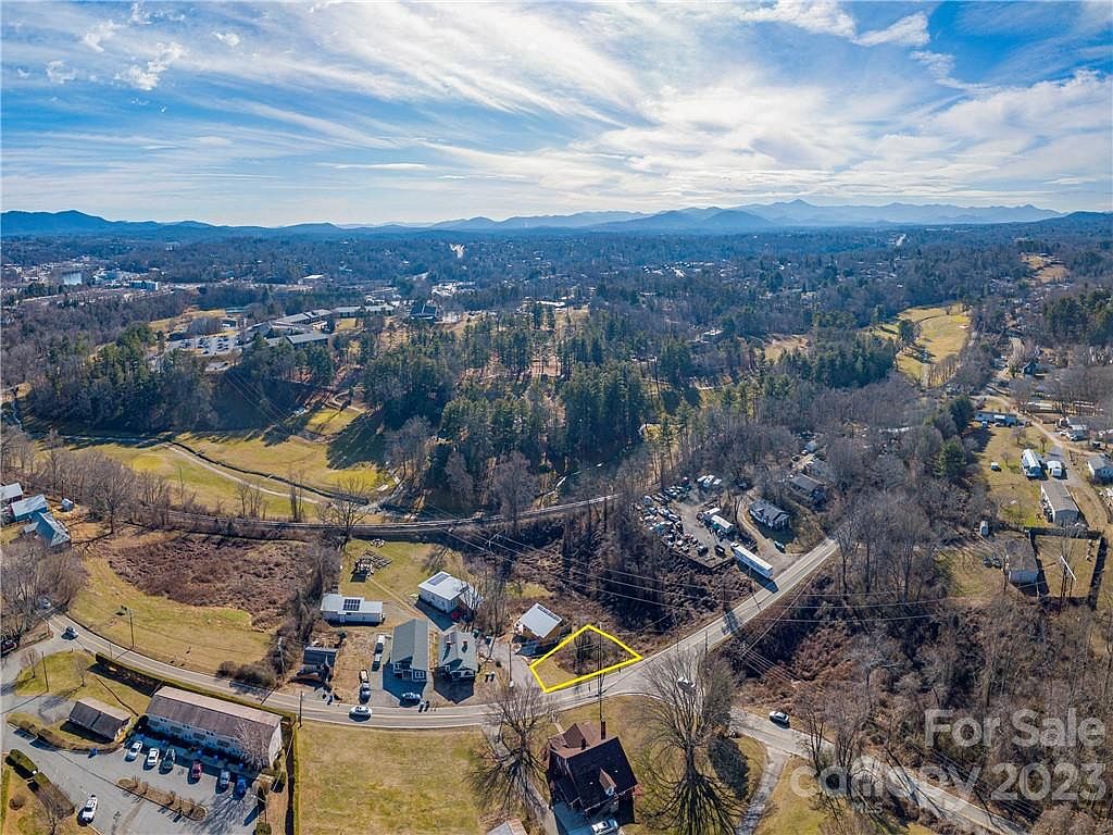3 N Belgium Ln, Asheville, NC 28806 MLS 3934321 Zillow