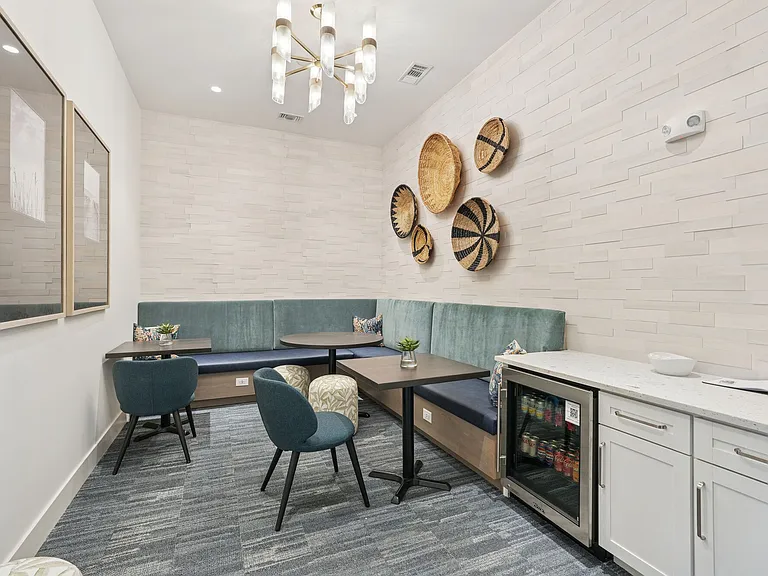 Hamlet Barclay West - Homes & Townhomes for Rent — Photo 16