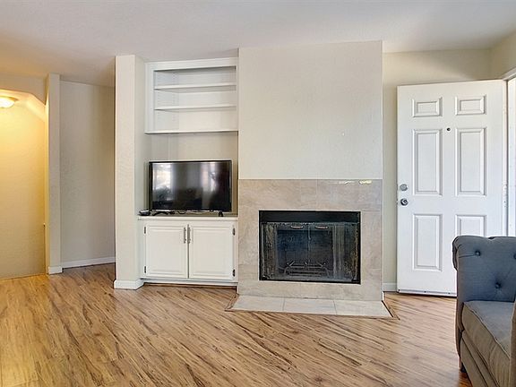 4th image of 13808 Pinkard Way Unit 52