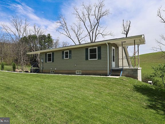 4th image of 519 Old Forge Rd