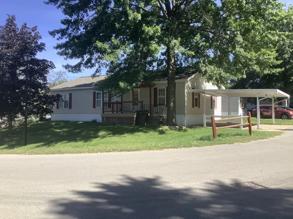 3379 Millpond Dr SE #250, Caledonia, MI 49316