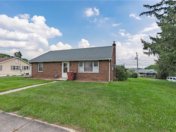 425 Fullerton Ave, Whitehall, PA 18052