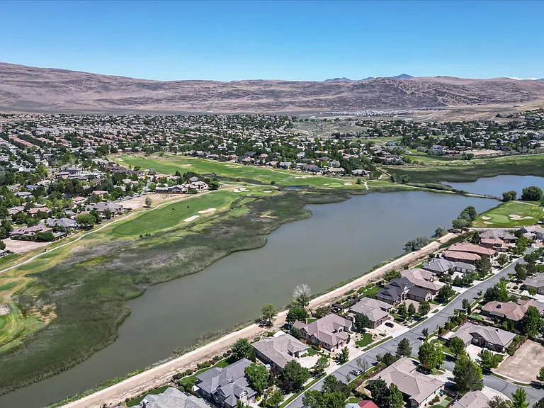 7330 Island Queen Dr — Photo 14