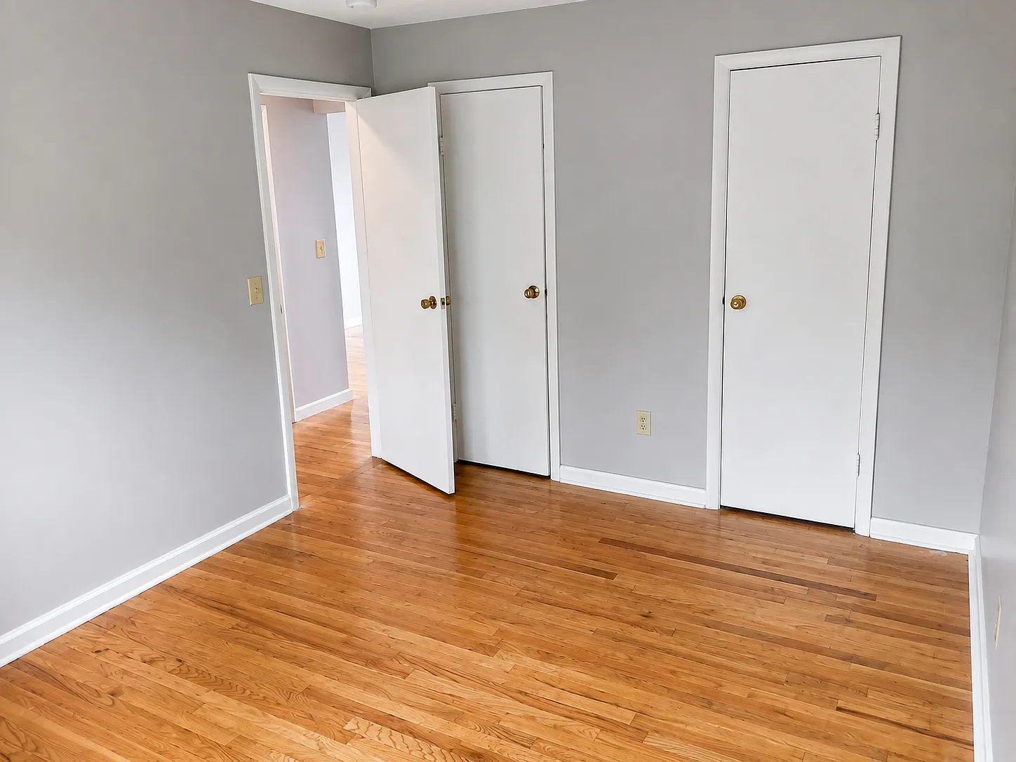 1 bed, $1,300 — Photo 2