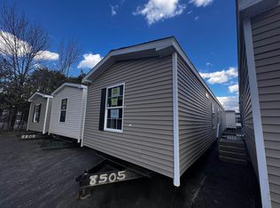 135 Pecor Ave, Milton, VT 05468