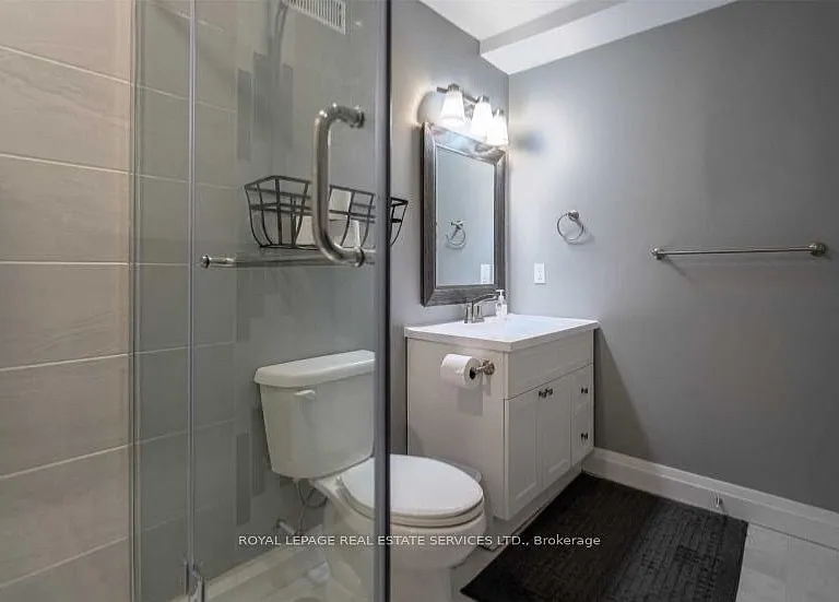 2365 Selwyn Bay Ln — Photo 36