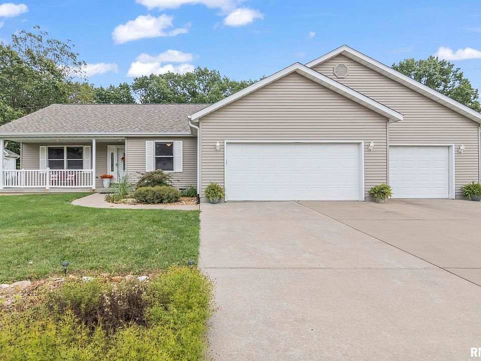 1st image of 410 S Barn Hollow Dr