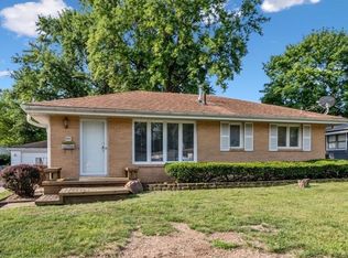3400 Lindlavista Way, Des Moines, IA 50310