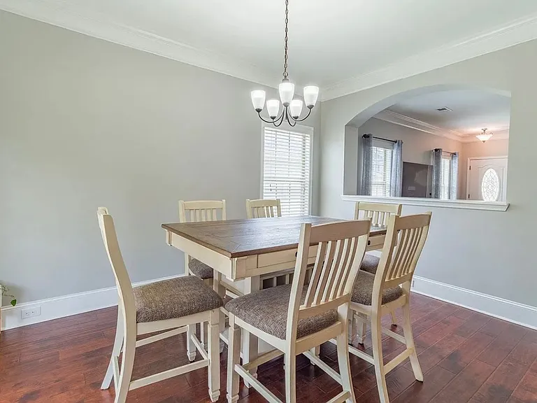 322 Tufton Ct — Photo 10