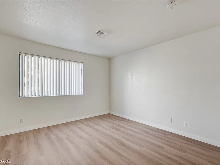 5018 S Rainbow Blvd #104 — Photo 10