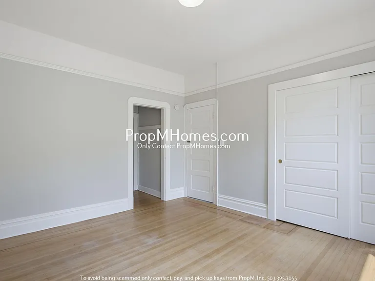 2835 SE Yamhill Street — Photo 9