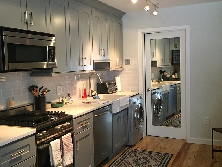 136 Arlington St #2 — Photo 3