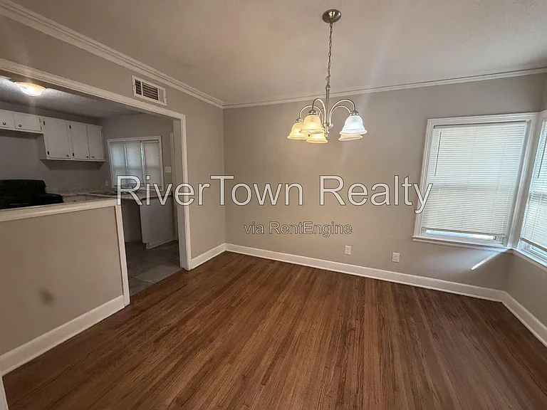 187 N Holmes St — Photo 4