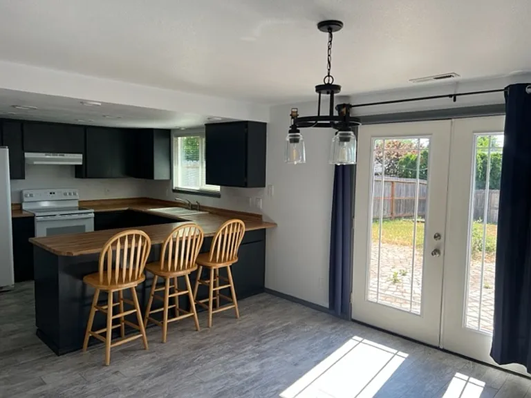 3051 Bron Cir — Photo 12