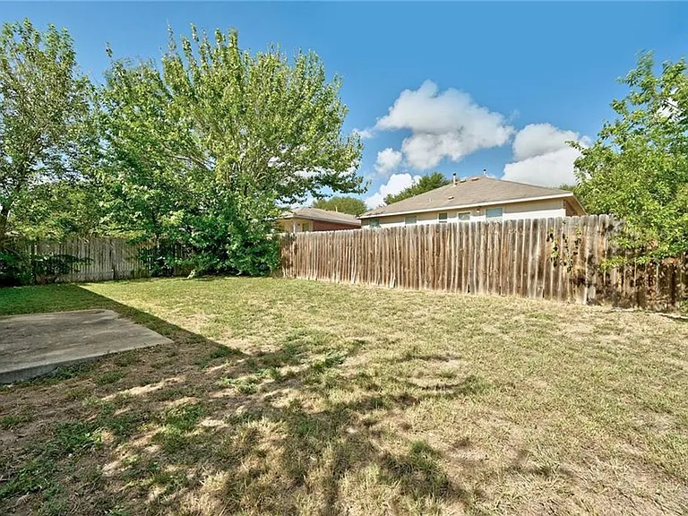 116 Spur Cv — Photo 18