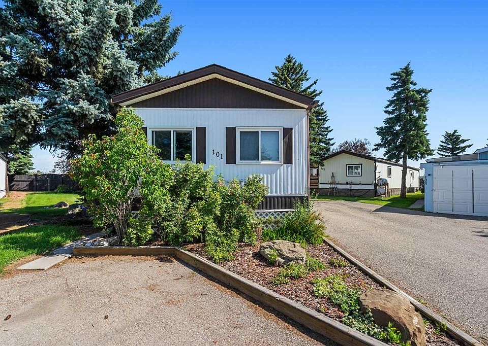 1st image of 101 Burroughs Pl NE
