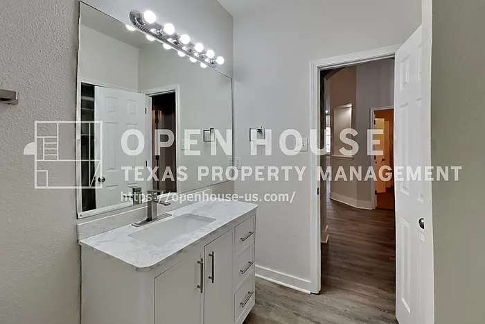 905 Hunter Ln — Photo 18