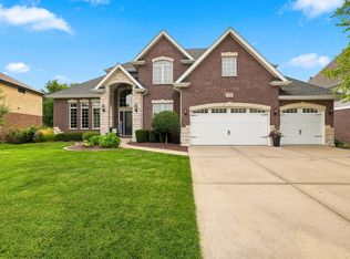21700 London Bridge Dr, Mokena, IL 60448