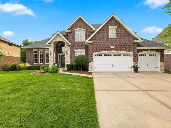 21700 London Bridge Dr, Mokena, IL 60448