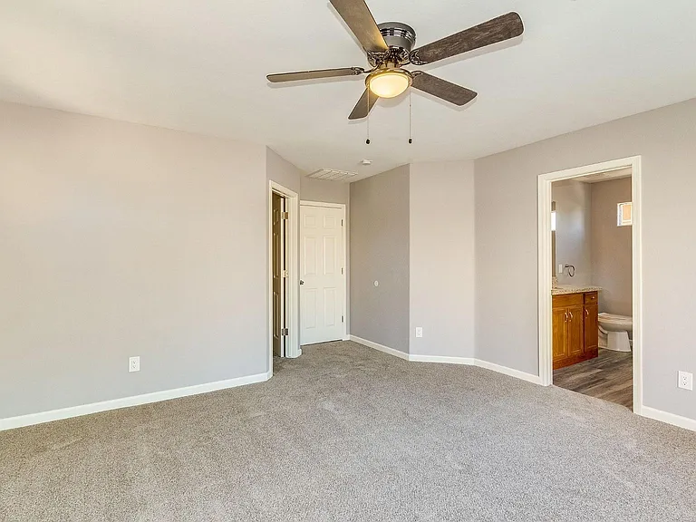 1622 W Nancy Ln — Photo 12