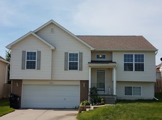 19463 U St, Omaha, NE 68135