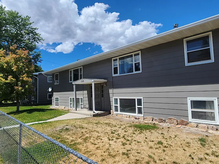 1318 Cole Ave #1 — Photo 17